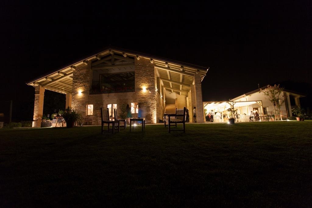 Agriturismo Alba Del Borgo Fidenza Eksteriør bilde