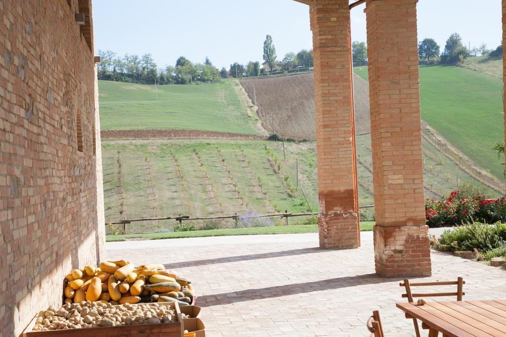 Agriturismo Alba Del Borgo Fidenza Eksteriør bilde